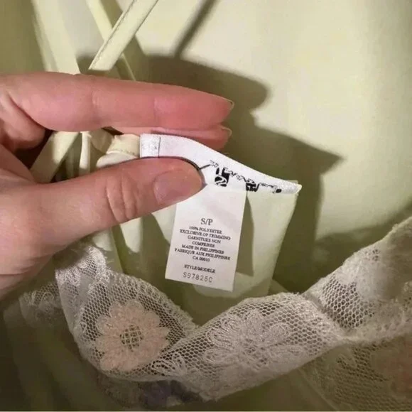 NWT Vintage Josie Natori Slip and Robe Intimates S - Picture 8 of 10